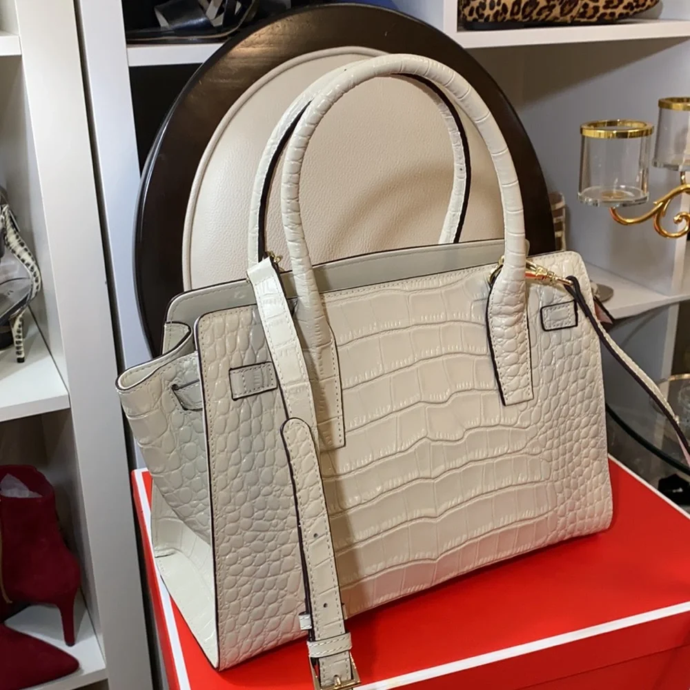 QIWANG bag brand new beautiful. - Picture 2 of 9